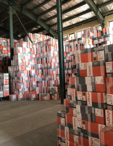 انبار شرکت بازرگانی 110 در خدمت شما همراهان عزیز